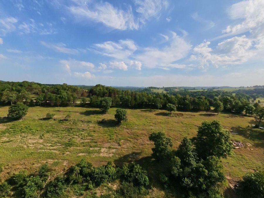 Property Image 100
