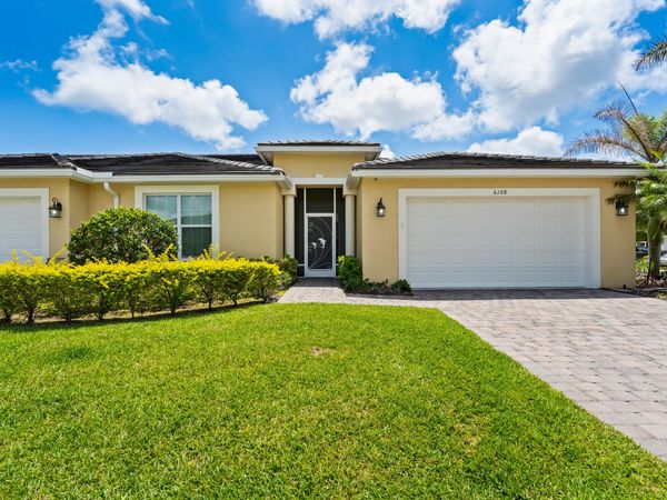 6108 NW Denmore Lane, Port St. Lucie, FL 34983