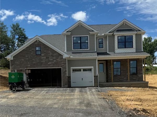 1004 Blueberry Dr., Indianola, PA 15051
