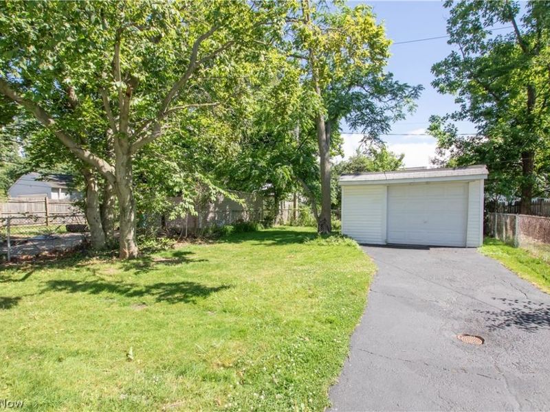 21412 Watson Road, Maple Heights, OH 44137 Photo 33
