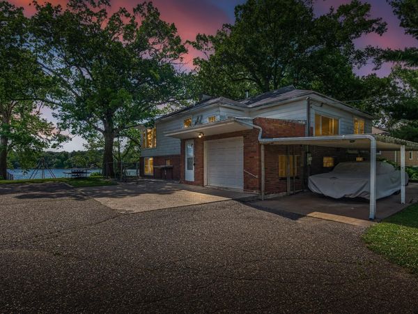 450 W Horseshoe Drive , Shoreview, MN 55126