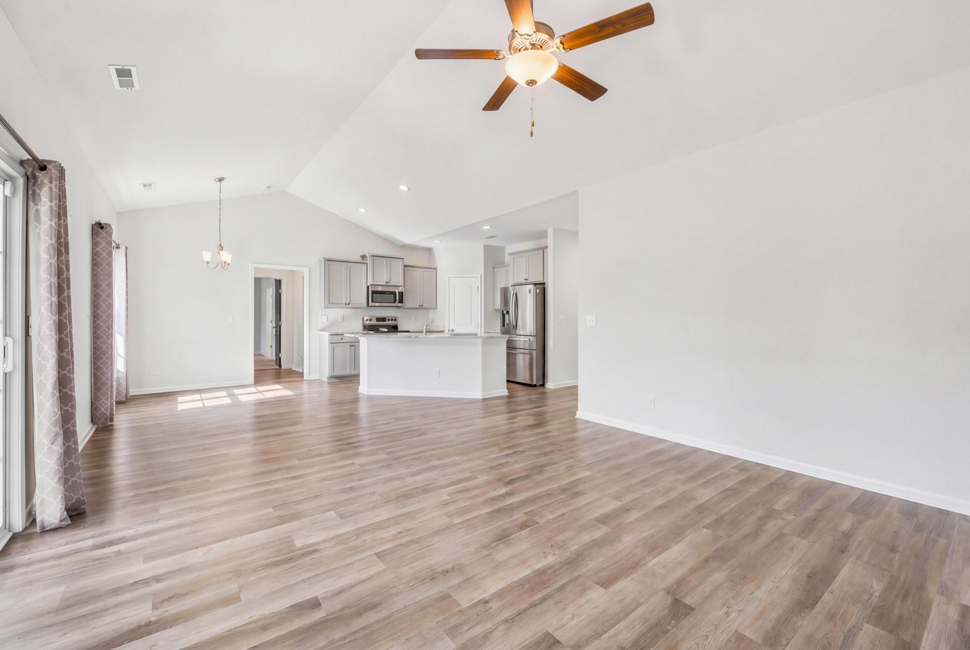 105 N Levee Drive Photo 14