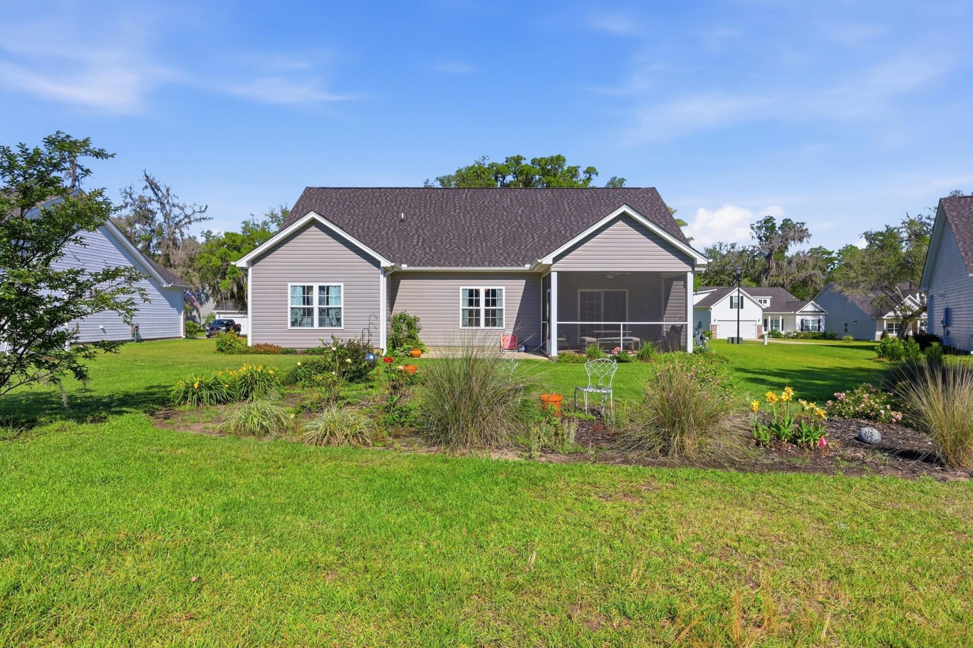 105 N Levee Drive Photo 45