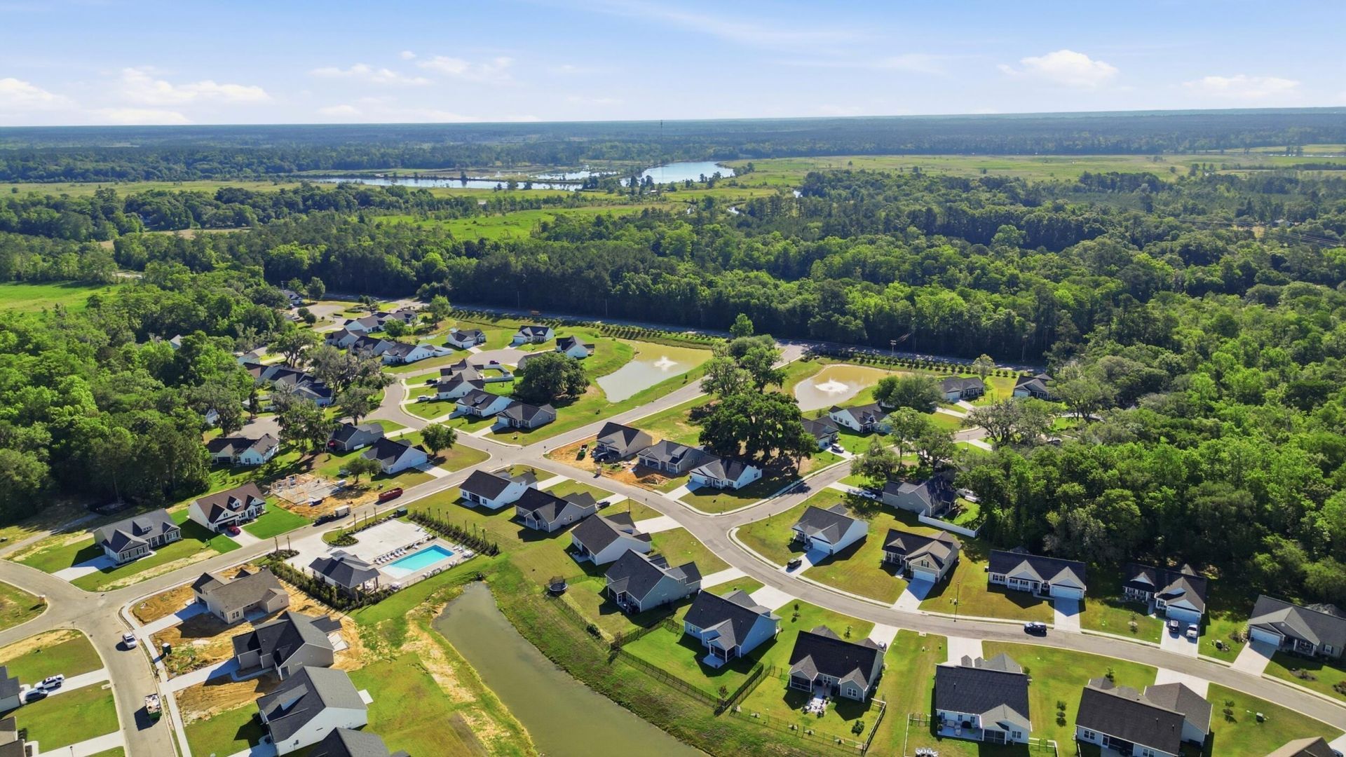 105 N Levee Drive Photo 48