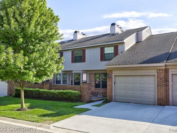7354 Birkshire , West Bloomfield Twp, MI 48322