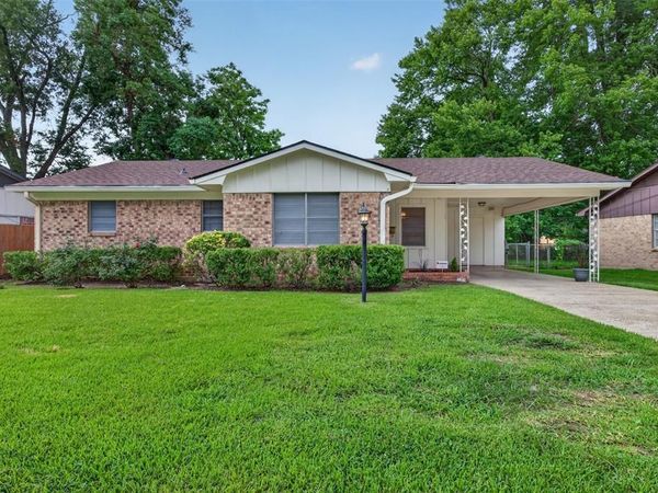 3329 Red Bud Lane , Shreveport, LA 71108