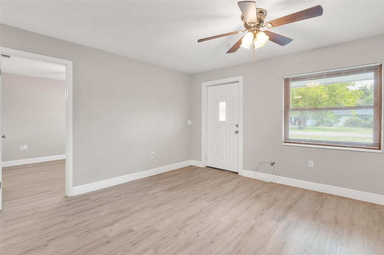 35904 Dawn Drive , Leesburg, FL 34788 Photo