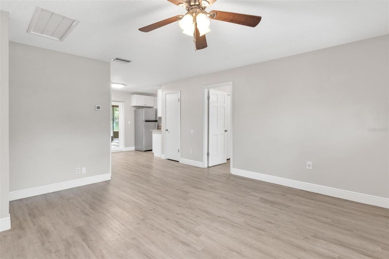 35904 Dawn Drive , Leesburg, FL 34788 Photo