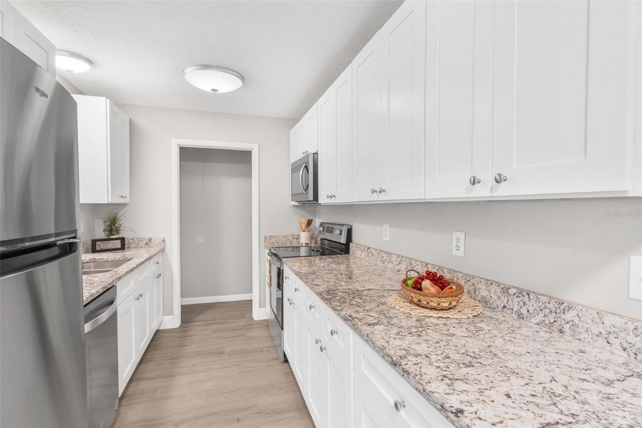 35904 Dawn Drive , Leesburg, FL 34788 Photo