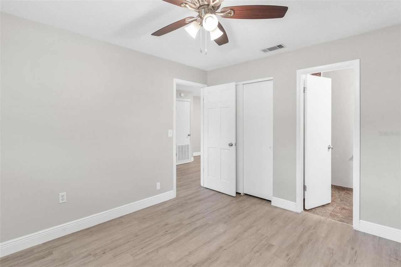 35904 Dawn Drive , Leesburg, FL 34788 Photo