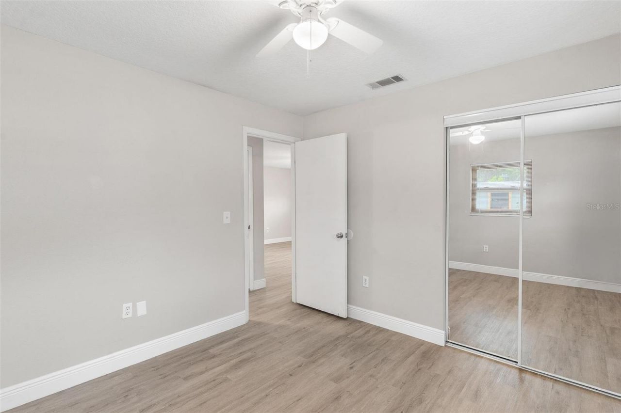 35904 Dawn Drive , Leesburg, FL 34788 Photo