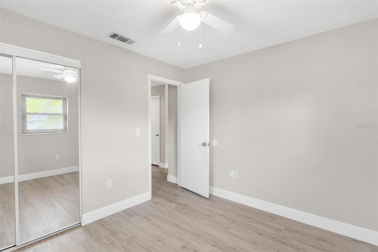 35904 Dawn Drive , Leesburg, FL 34788 Photo