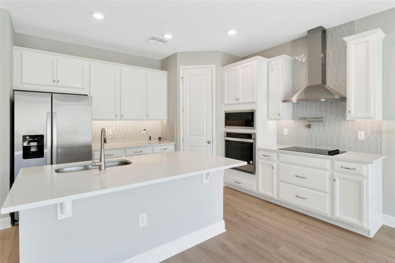 4418 Lions Gate Avenue , Clermont, FL 34711 Photo