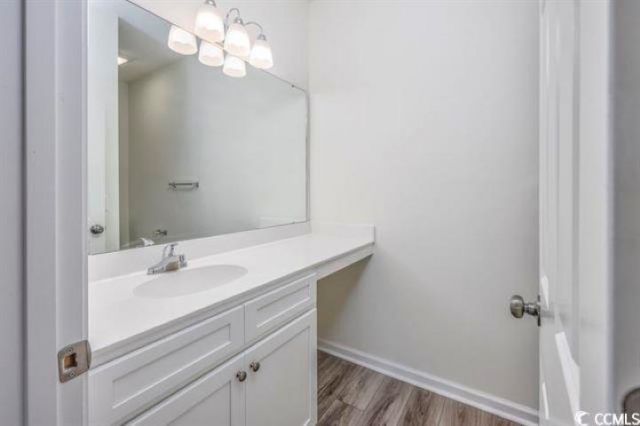 545 White River Dr. Photo 14