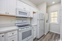 545 White River Dr. photo 4