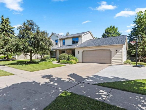 1126 ALDRIN STREET, De Pere, WI 54115