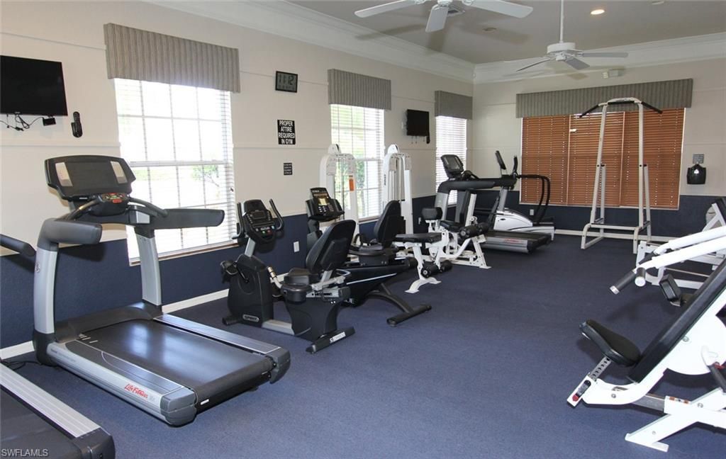 8155 Pacific Beach Dr, Fort Myers, FL 33966 Photo