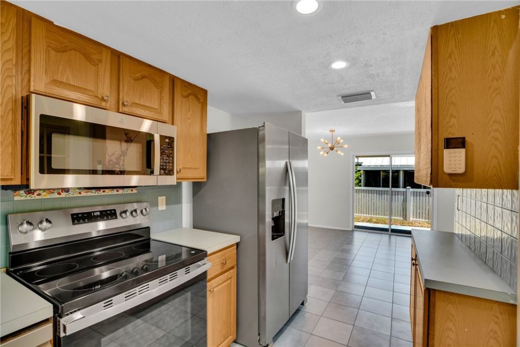 1401 31st Avenue, Vero Beach, FL 32960 Photo