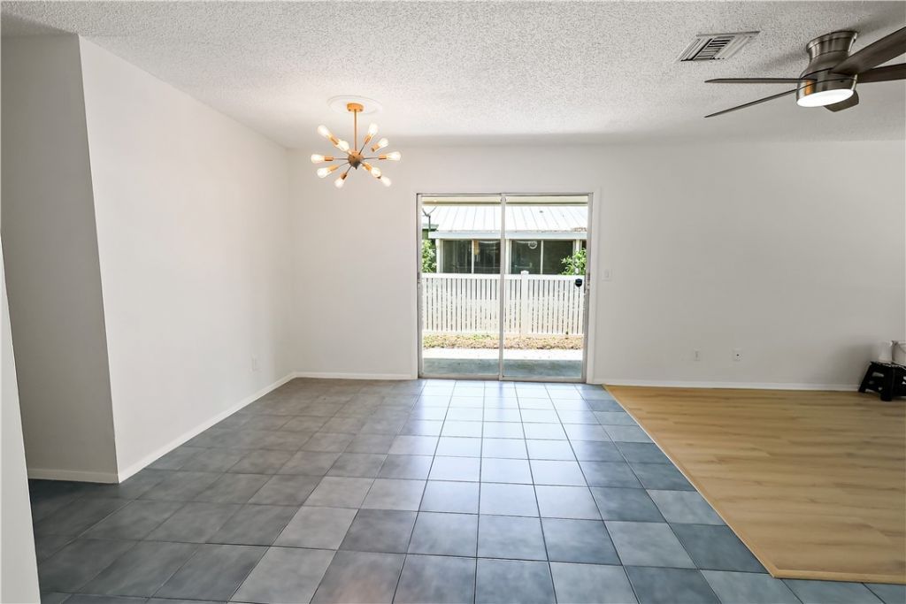 1401 31st Avenue, Vero Beach, FL 32960 Photo