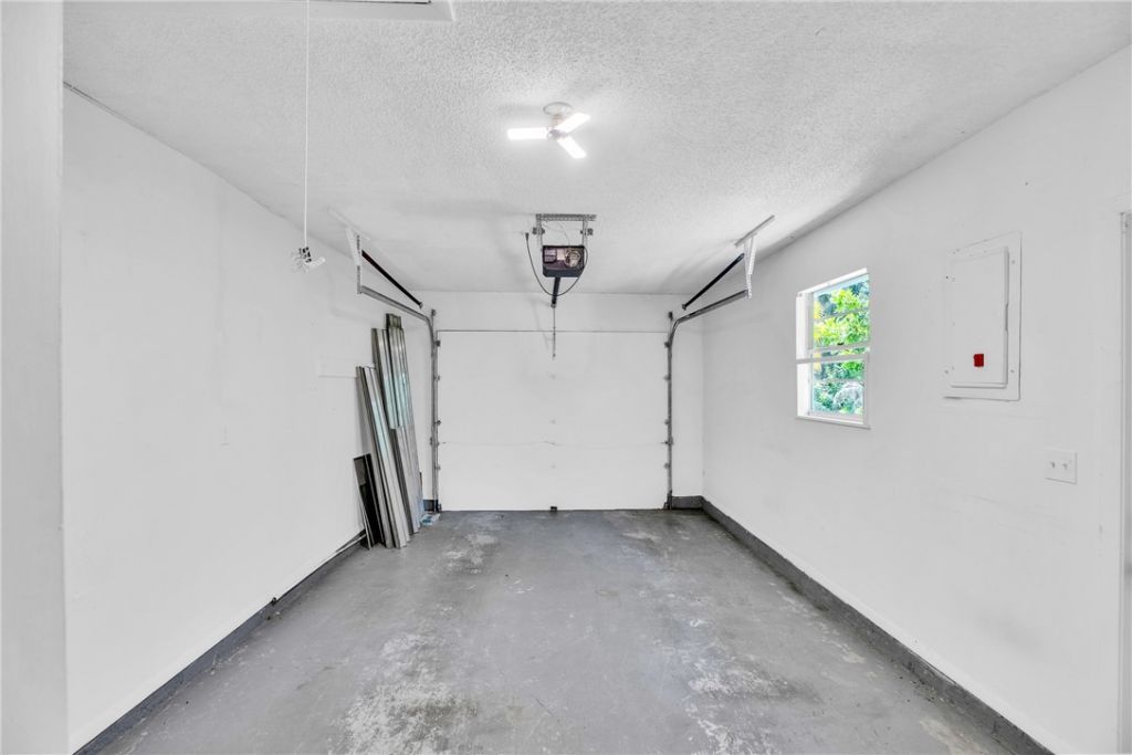 1401 31st Avenue, Vero Beach, FL 32960 Photo