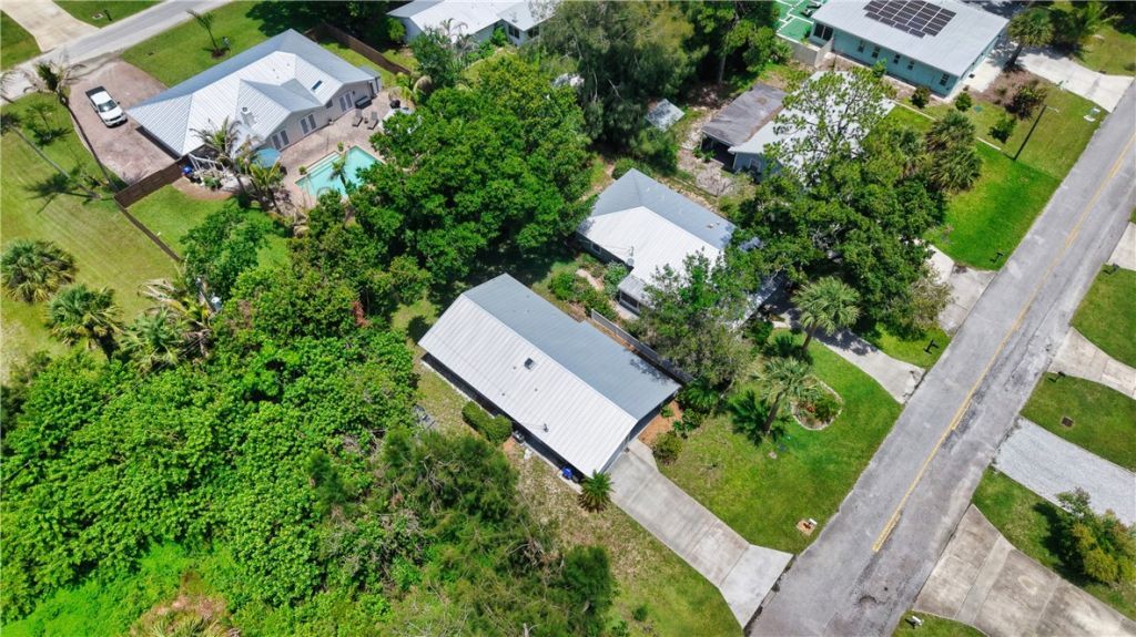 1401 31st Avenue, Vero Beach, FL 32960 Photo