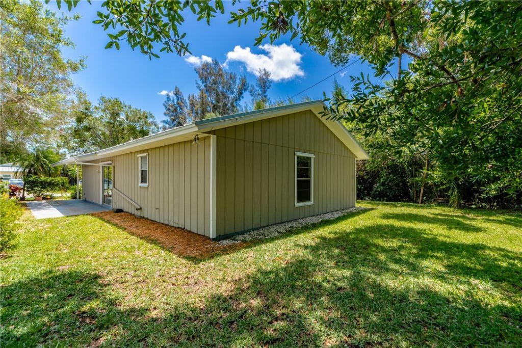 1401 31st Avenue, Vero Beach, FL 32960 Photo