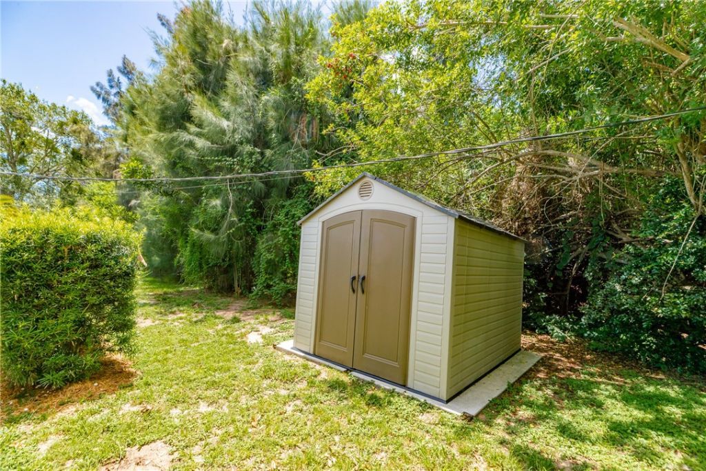 1401 31st Avenue, Vero Beach, FL 32960 Photo
