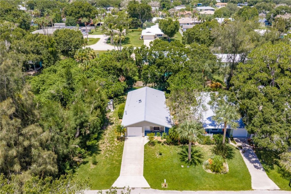 1401 31st Avenue, Vero Beach, FL 32960 Photo