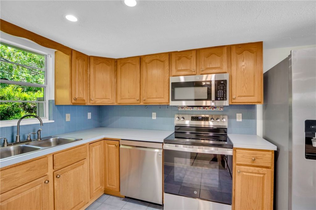 1401 31st Avenue, Vero Beach, FL 32960 Photo