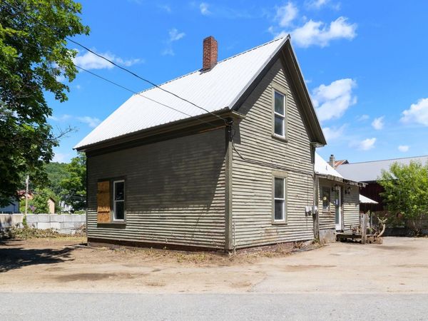 23 Pioneer Street , West Paris, ME 04289