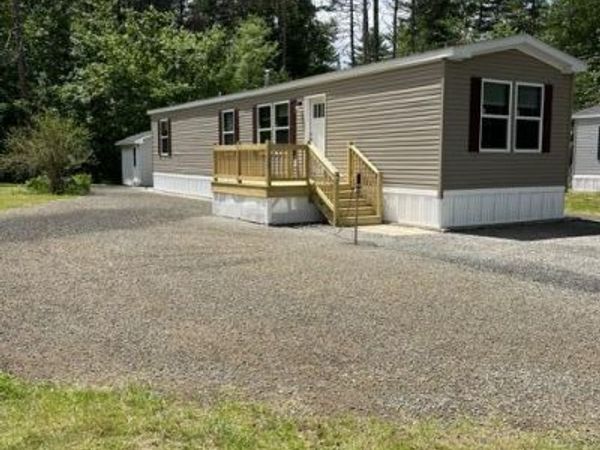 2196 Sanford Road , Unit 10, Wells, ME 04090