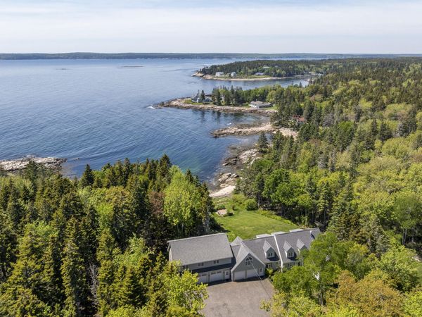 825 Hendricks Hill Road, Southport, ME 04576