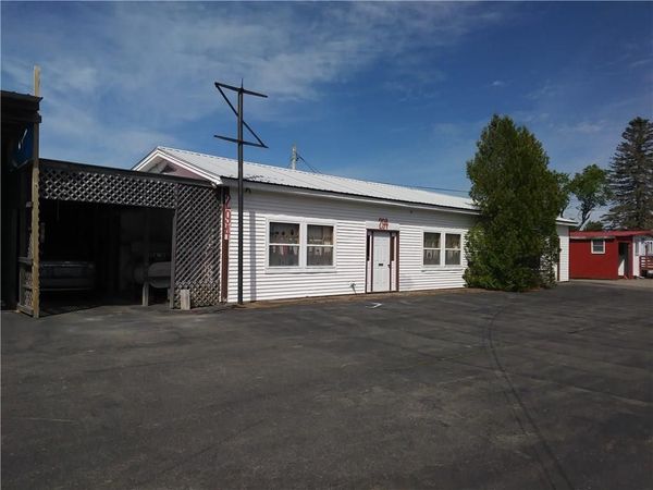 294 US-1 , Robbinston, ME 04671
