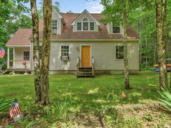 79 Greenwood Avenue, Warren, ME 04864