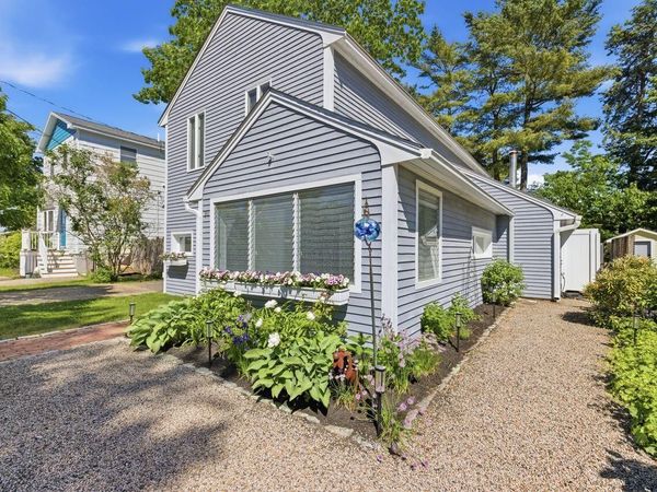 30 Seaview Avenue, Ogunquit, ME 03907