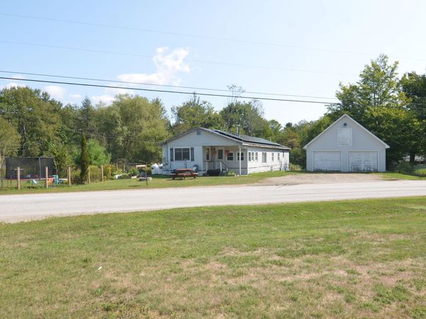 33 Coles Corner Road , Winterport, ME 04496