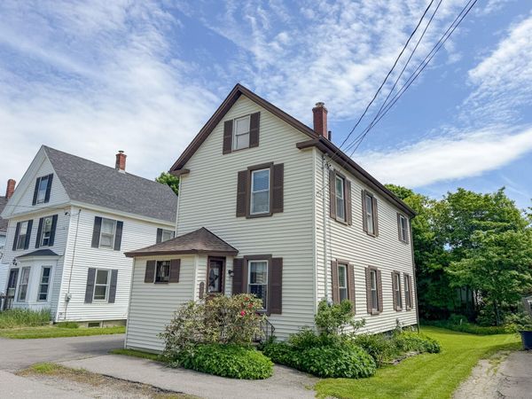 221 Birch Street , Bangor, ME 04401