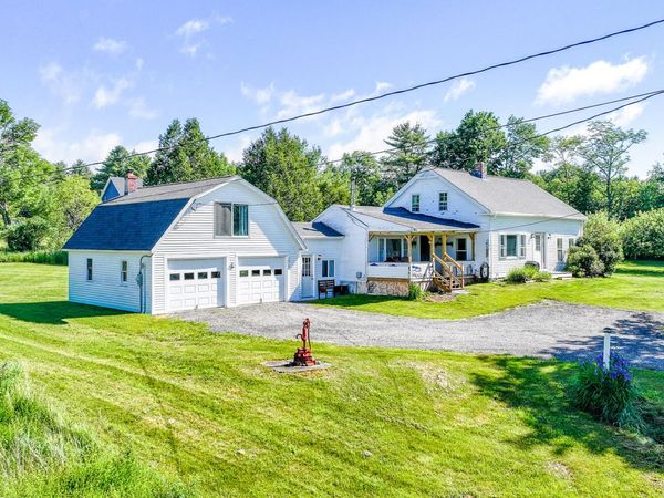 275 Newburgh Road , Hermon, ME 04401