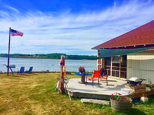 193 S Wharf Road, Brooksville, ME 04617