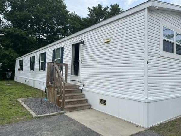 5 Sunset Drive , Standish, ME 04084