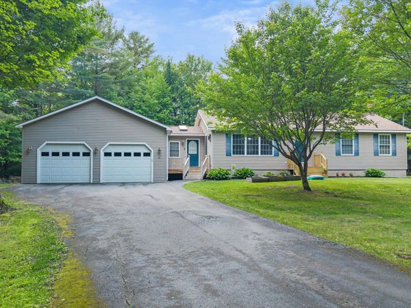12 Russell Drive , Sidney, ME 04330
