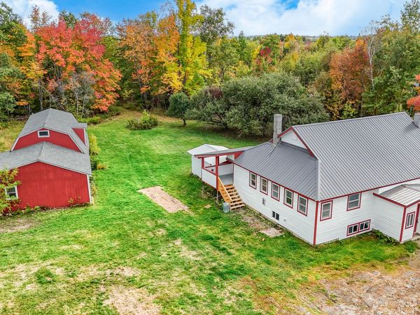 355 Old Town Road , Hudson, ME 04449