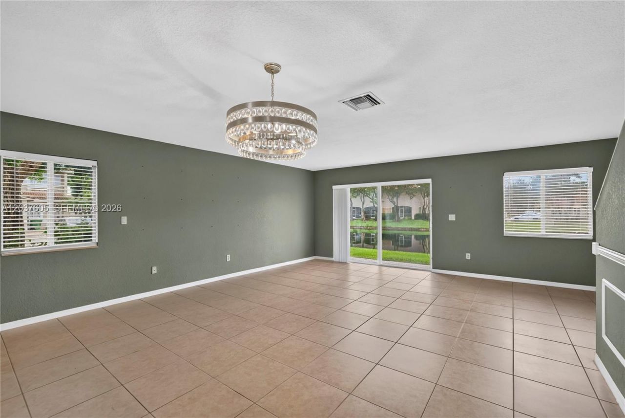 8968 Lancaster St, Tamarac, FL 33321 Photo