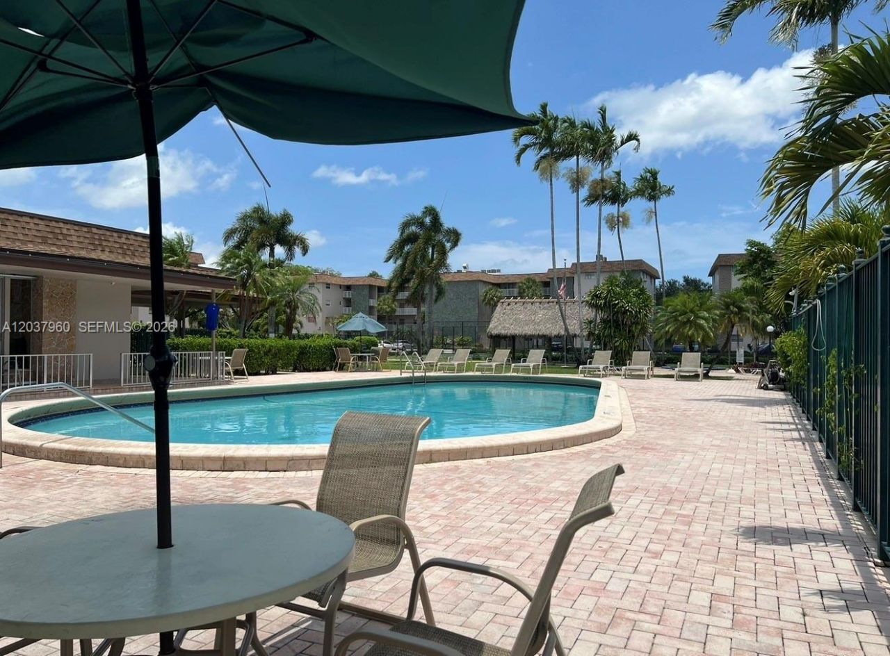 2430 SW 81st Ave , Unit 408, Davie, FL 33324 Photo