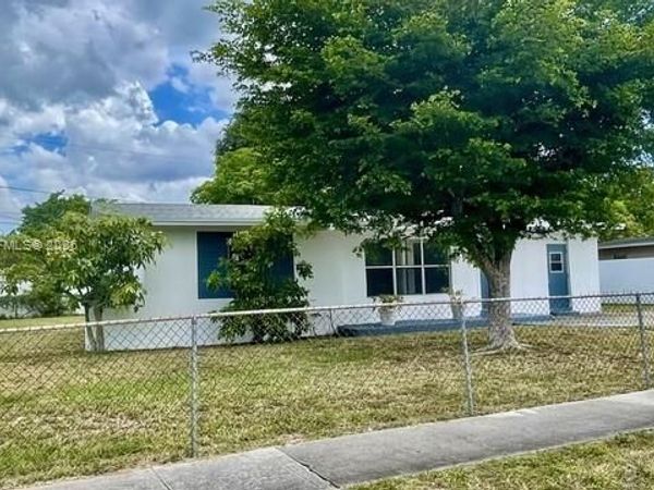 3460 NW 5th Ct , Lauderhill, FL 33311