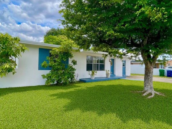 3460 NW 5th Ct, Lauderhill, FL 33311