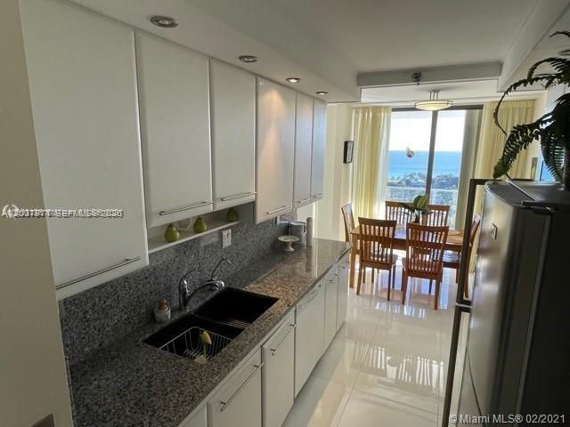 19707 Turnberry Way , Unit 23F, Aventura, FL 33180 Photo
