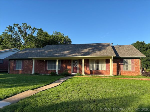 4739 S Lakewood Avenue , Tulsa, OK 74135