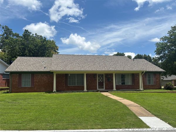 4739 S Lakewood Avenue, Tulsa, OK 74135
