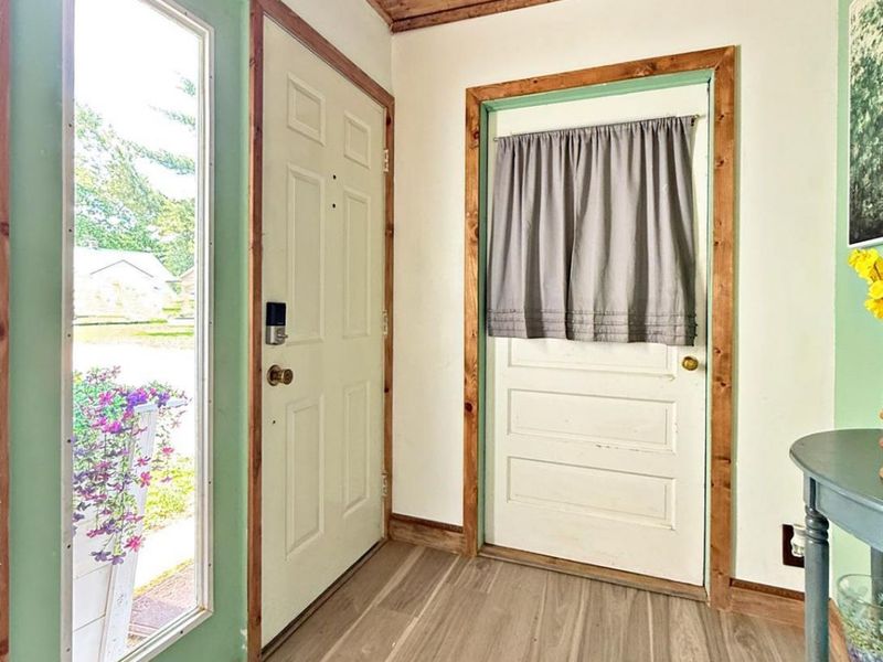 827 Upton Road, Fremont, OH 43420 Photo 5